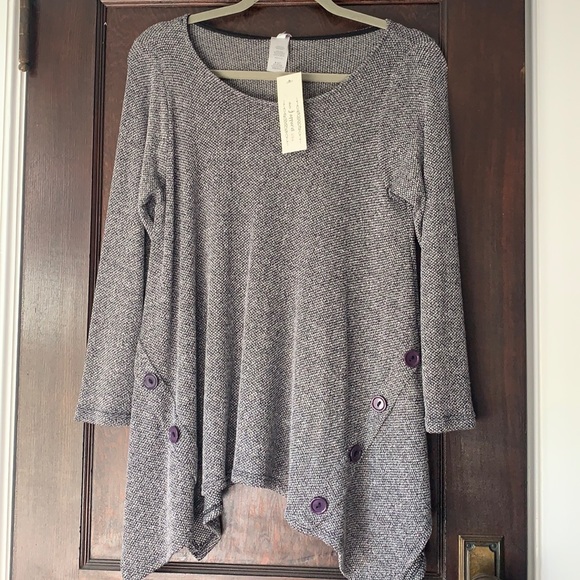 Quarter sleeve shirt - Picture 1 of 3